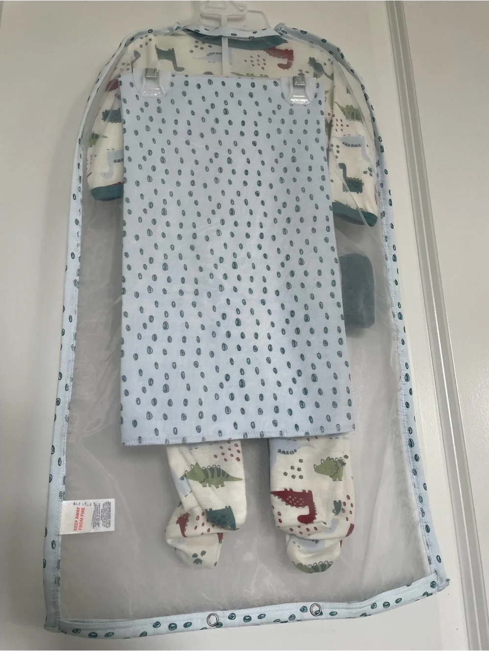 Cutie Pie Baby Boy 0-3 Months 9 Piece Gift Set Dinosaur Blue Baby Shower NEW